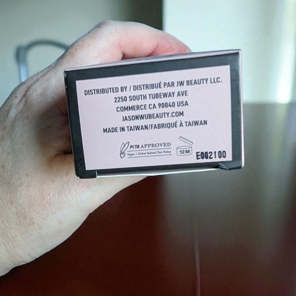 Jason Wu SOFT BALM LIP BALM - 01 Raspberry (New) - Picture 5 of 10